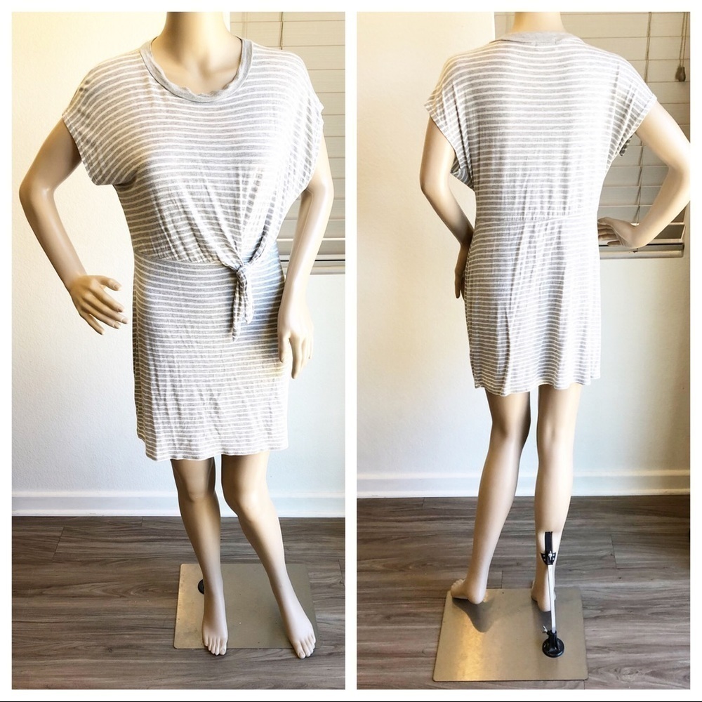Dee Elly gray/white striped front knot dress